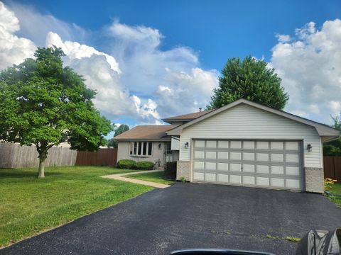 Tiny photo for 6916 Astoria Drive, Plainfield, IL 60586 (MLS # 12417088)