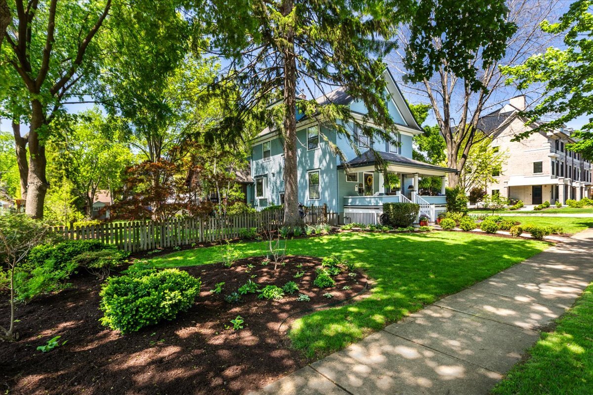 23 N Columbia Street