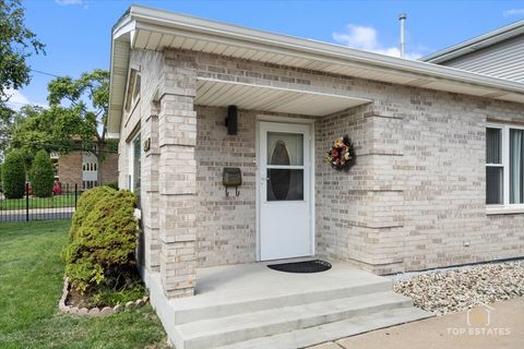 Tiny photo for 9770 Ivanhoe Avenue, Schiller Park, IL 60176 (MLS # 12481142)