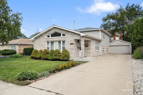 Tiny photo for 9770 Ivanhoe Avenue, Schiller Park, IL 60176 (MLS # 12481142)