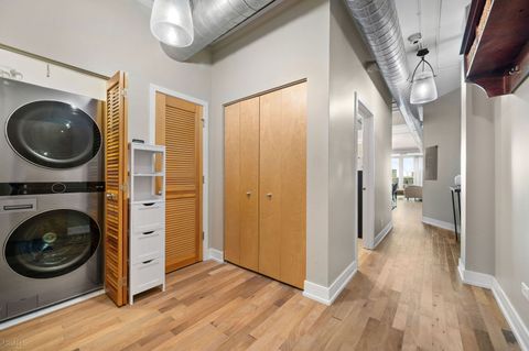 Tiny photo for 3260 N Clark Street #508, Chicago, IL 60657 (MLS # 12627718)