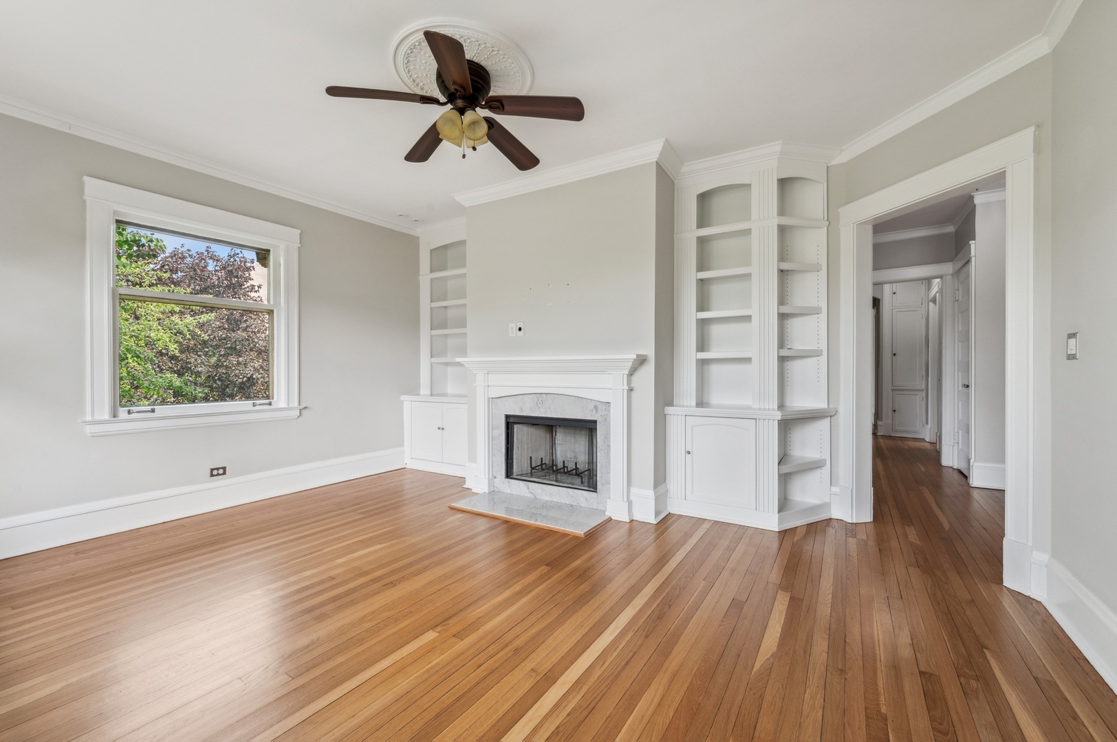 502 Lee Street 3