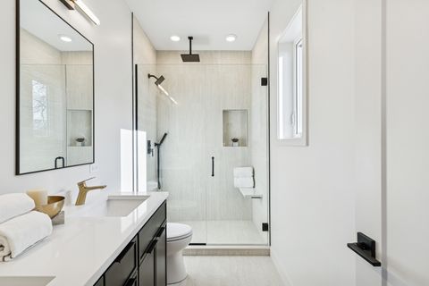 Tiny photo for 4208 S Calumet Avenue #101, Chicago, IL 60653 (MLS # 12553965)