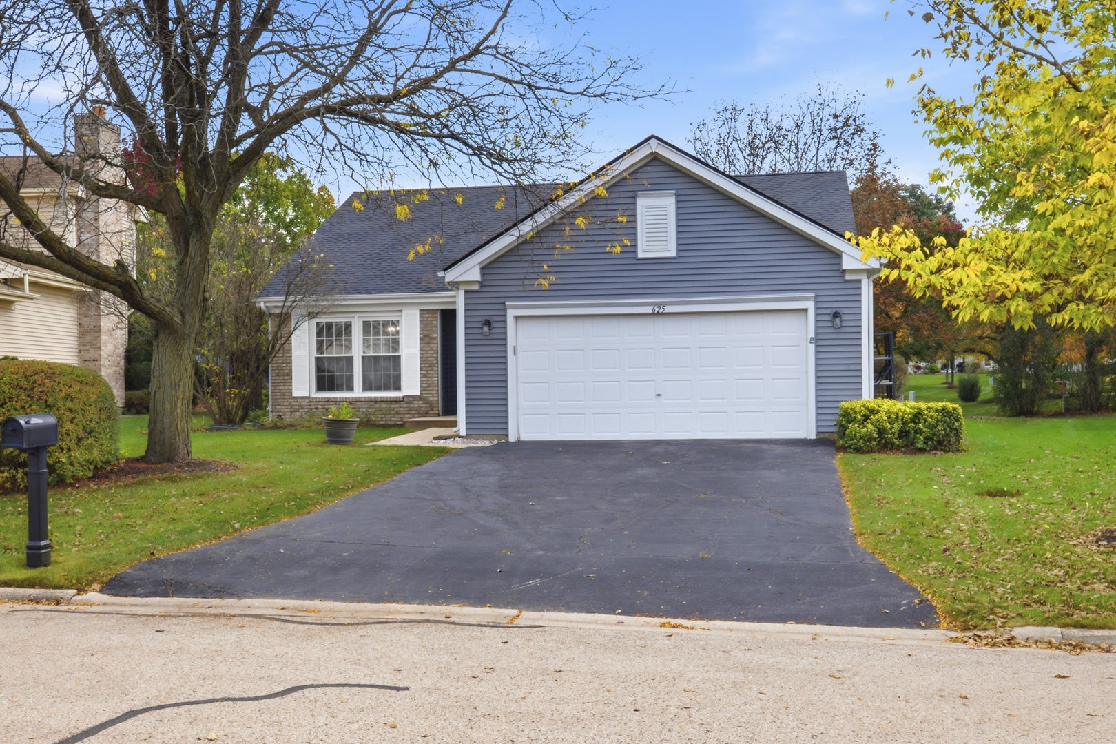 625 Dogleg Lane