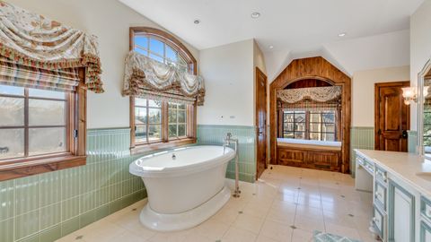 Tiny photo for 137 Singletree Road, Orland Park, IL 60467 (MLS # 12488716)