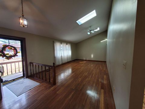 Tiny photo for 11608 Laurelwood Lane, Carbondale, IL 62901 (MLS # 100000579)