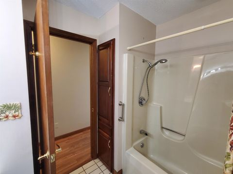 Tiny photo for 11608 Laurelwood Lane, Carbondale, IL 62901 (MLS # 100000579)