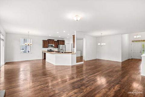 Tiny photo for 1368 Hearthstone Lane, North Aurora, IL 60542 (MLS # 12628406)