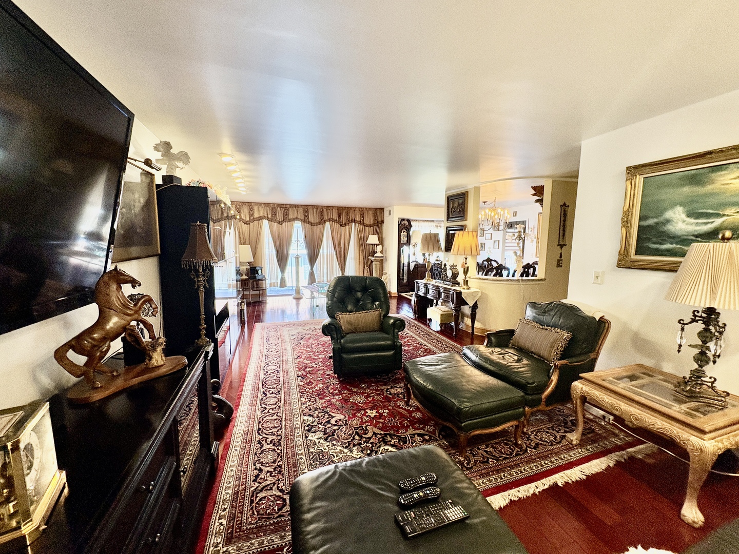 9529 Bronx Avenue 401