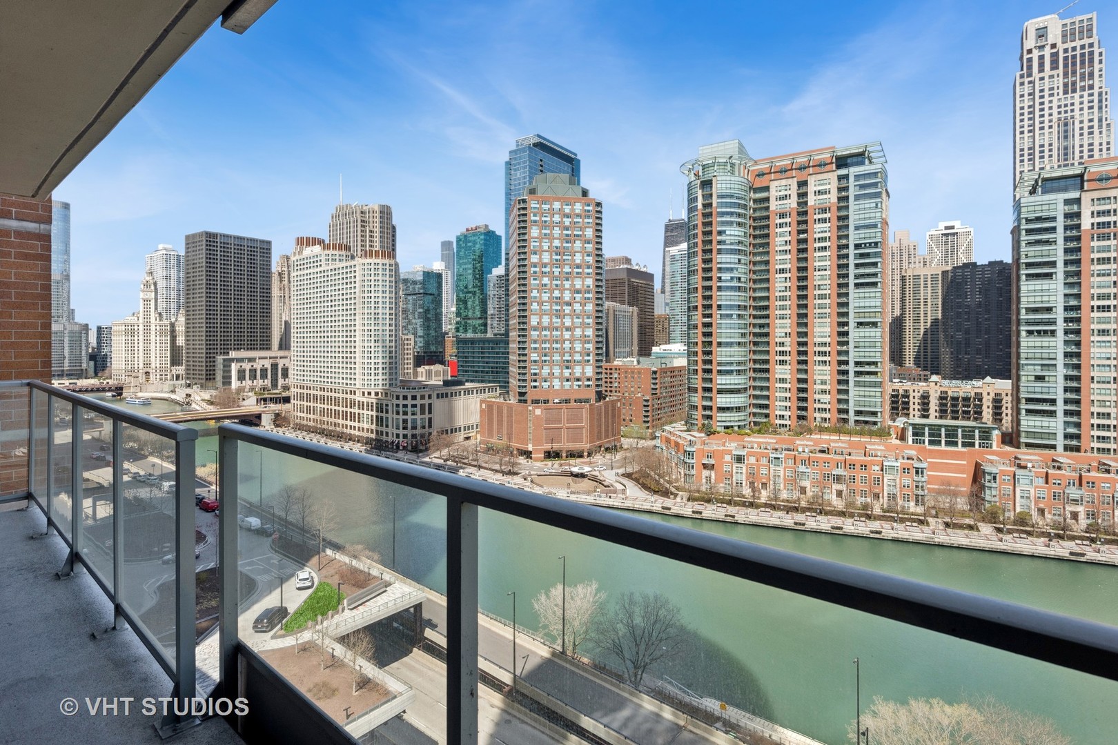 420 E Waterside Drive 810