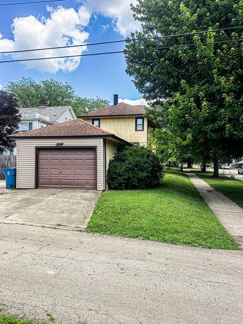 Tiny photo for 997 S Evergreen Avenue, Kankakee, IL 60901 (MLS # 12410865)