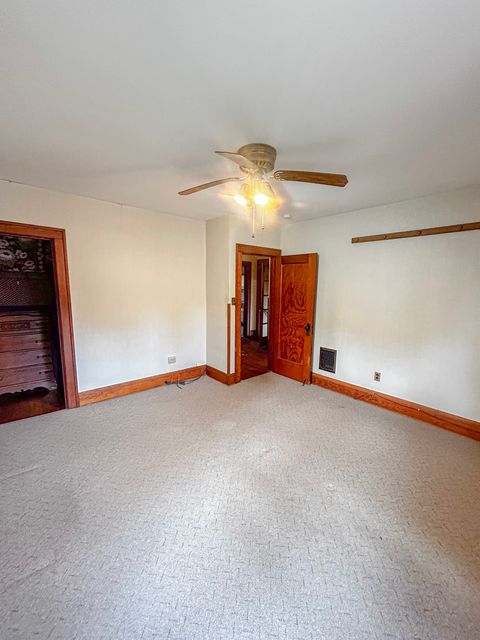 Tiny photo for 997 S Evergreen Avenue, Kankakee, IL 60901 (MLS # 12410865)