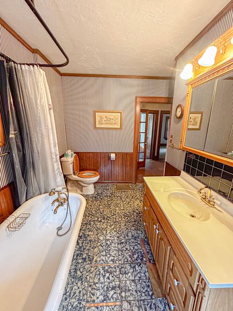 Tiny photo for 997 S Evergreen Avenue, Kankakee, IL 60901 (MLS # 12410865)