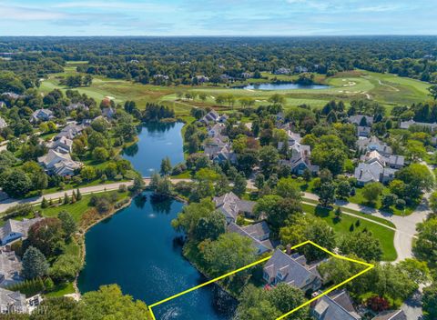 Tiny photo for 289 S South Shore Lane, Lake Forest, IL 60045 (MLS # 12468768)