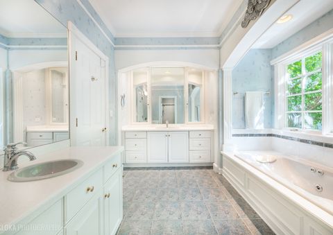 Tiny photo for 289 S South Shore Lane, Lake Forest, IL 60045 (MLS # 12468768)