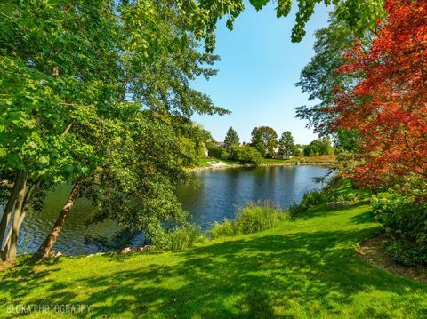 Tiny photo for 289 S South Shore Lane, Lake Forest, IL 60045 (MLS # 12468768)