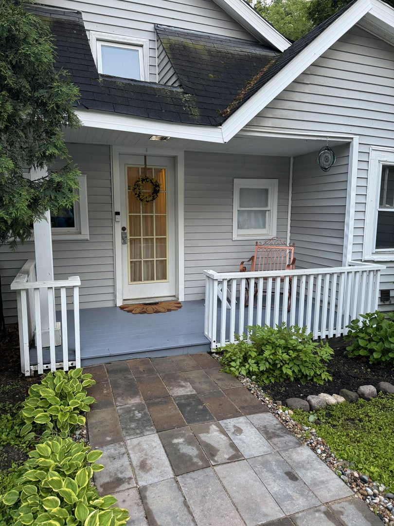 1458 Linden Avenue