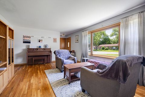 Tiny photo for Hoffman Estates, IL 60169 (MLS # 12692451)