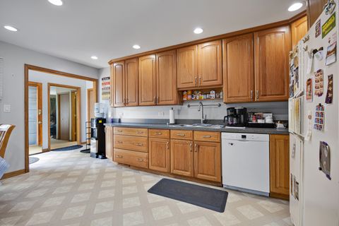 Tiny photo for Hoffman Estates, IL 60169 (MLS # 12692451)