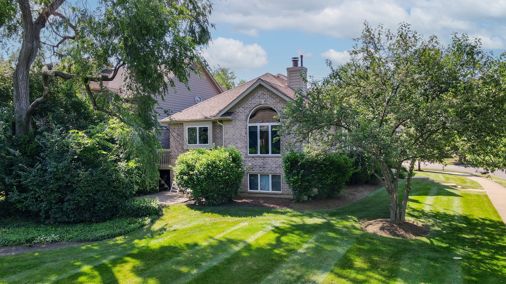 2260 DURAND Drive