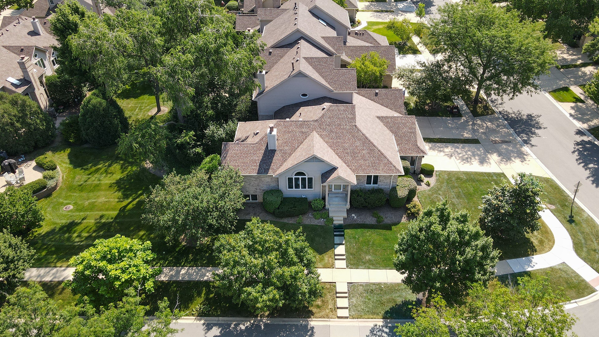 2260 DURAND Drive