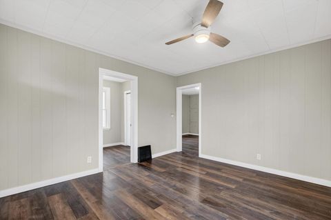 Tiny photo for 2503 Glenn Street, Bettendorf, IA 52722 (MLS # 100000362)