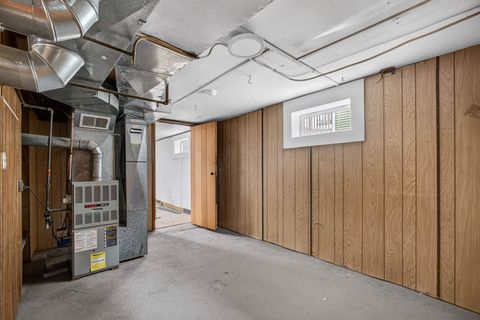 Tiny photo for 2503 Glenn Street, Bettendorf, IA 52722 (MLS # 100000362)