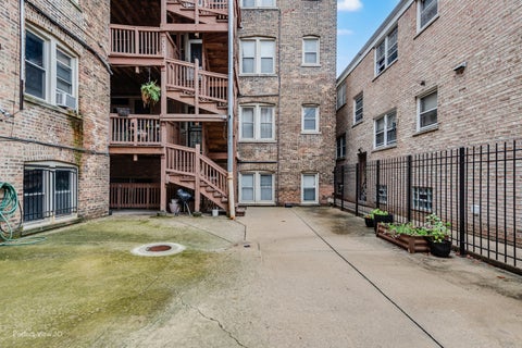Tiny photo for 6203 N Oakley Avenue #3, Chicago, IL 60659 (MLS # 12768127)