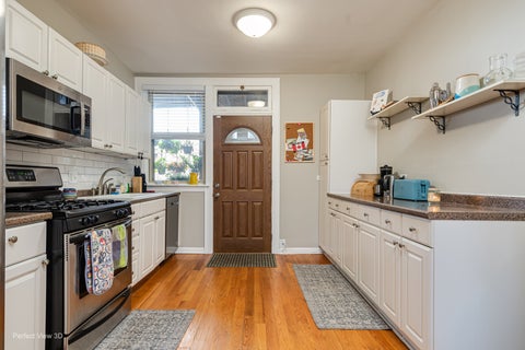 Tiny photo for 6203 N Oakley Avenue #3, Chicago, IL 60659 (MLS # 12768127)