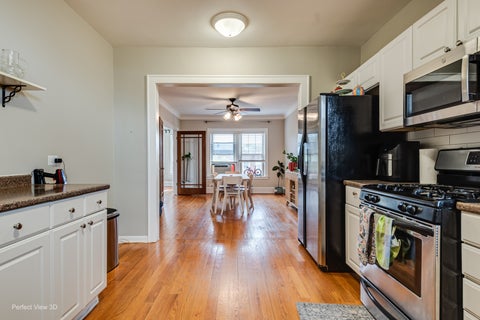 Tiny photo for 6203 N Oakley Avenue #3, Chicago, IL 60659 (MLS # 12768127)