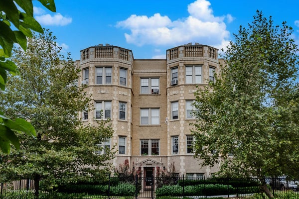6203 N OAKLEY AVE APT 3, CHICAGO, IL 60659 - Image 829985edd8d2afc3a7d4febe0a9da062/2965278881