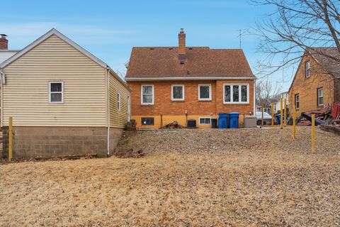 Tiny photo for 838 N Dement Avenue, Dixon, IL 61021 (MLS # 12579204)