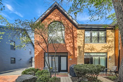 1801 W Diversey Parkway 16 Chicago IL 60614