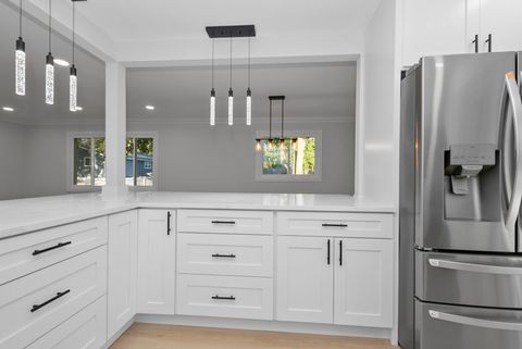 Tiny photo for 5927 Sherman Drive, Woodridge, IL 60517 (MLS # 12479315)