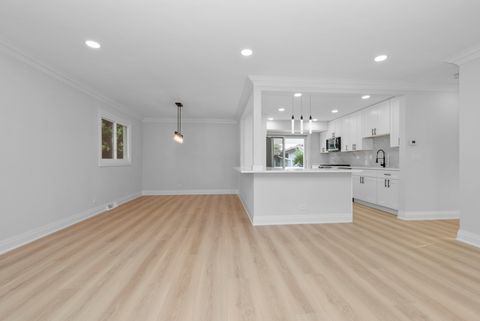 Tiny photo for 5927 Sherman Drive, Woodridge, IL 60517 (MLS # 12479315)