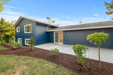 Tiny photo for 5927 Sherman Drive, Woodridge, IL 60517 (MLS # 12479315)