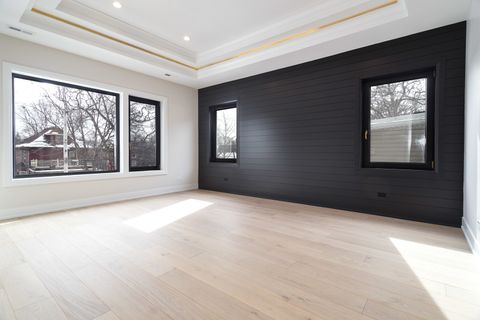 Tiny photo for 3923 N Bernard Street, Chicago, IL 60618 (MLS # 12484614)