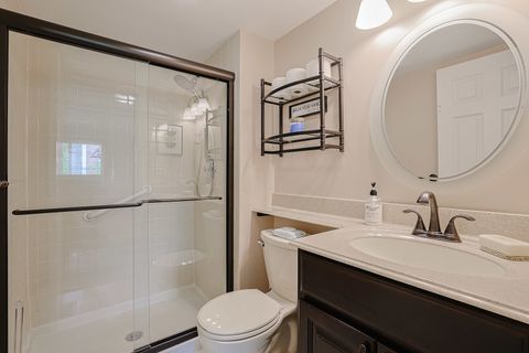 Tiny photo for 1011 Brentwood Circle, Buffalo Grove, IL 60089 (MLS # 12680512)