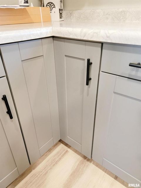 Tiny photo for 306 Bible Street, Flora, IL 62839 (MLS # EB460094)