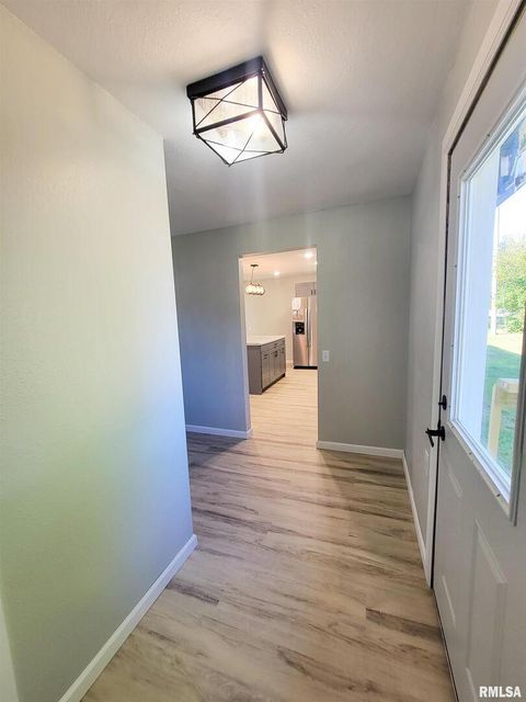 Tiny photo for 306 Bible Street, Flora, IL 62839 (MLS # EB460094)