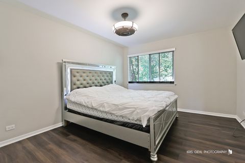 Tiny photo for 2525 Applewood Lane, Woodstock, IL 60098 (MLS # 12459361)