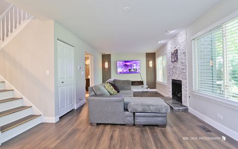 Tiny photo for 2525 Applewood Lane, Woodstock, IL 60098 (MLS # 12459361)