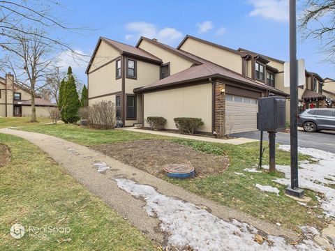Tiny photo for 236 Shadowbend Drive, Wheeling, IL 60090 (MLS # 12521346)
