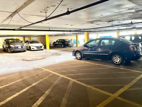Tiny photo for 5920 N Kenmore Avenue #225, Chicago, IL 60660 (MLS # 12459355)