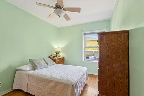 Tiny photo for 126 N Taylor Avenue #1S, Oak Park, IL 60302 (MLS # 12506894)