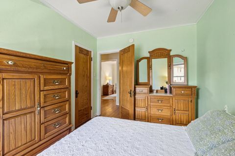 Tiny photo for 126 N Taylor Avenue #1S, Oak Park, IL 60302 (MLS # 12506894)