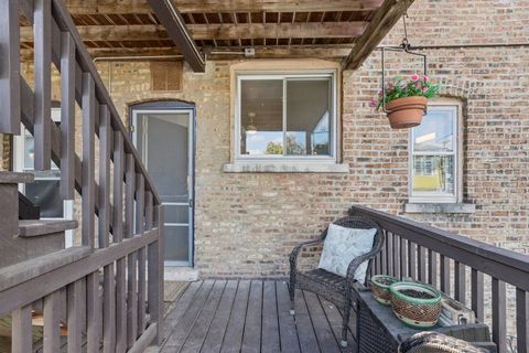 Tiny photo for 126 N Taylor Avenue #1S, Oak Park, IL 60302 (MLS # 12506894)