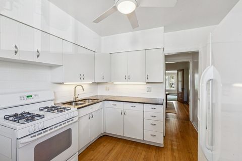 Tiny photo for 126 N Taylor Avenue #1S, Oak Park, IL 60302 (MLS # 12506894)