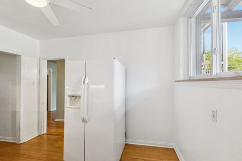 Tiny photo for 126 N Taylor Avenue #1S, Oak Park, IL 60302 (MLS # 12506894)