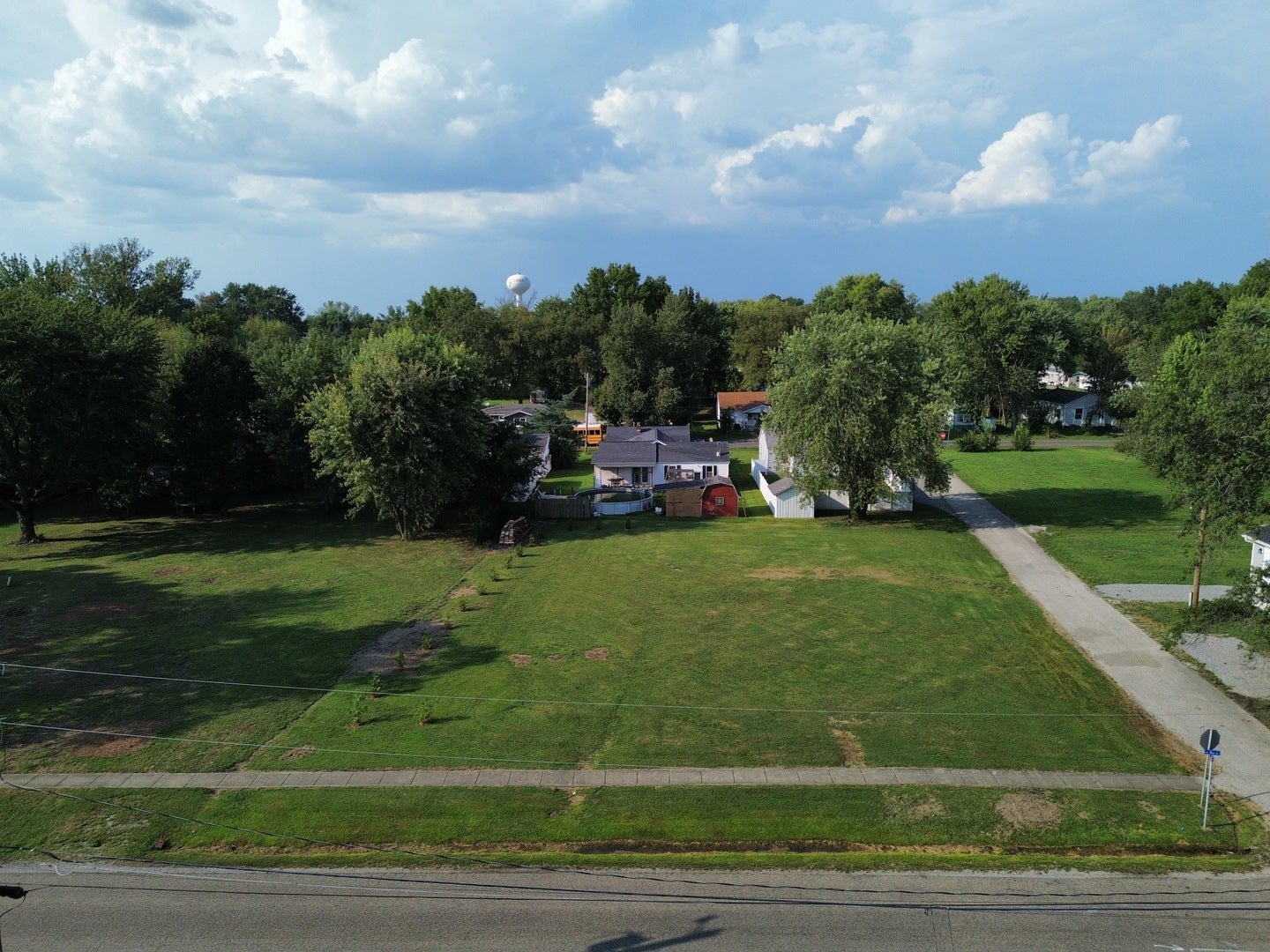 802 W 3rd Street